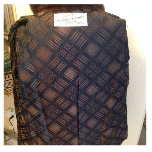 REAL FUR DARK MINK FUR AND GENUINE LEATHER COAT SIZE SMALL - Picture 5 of 6